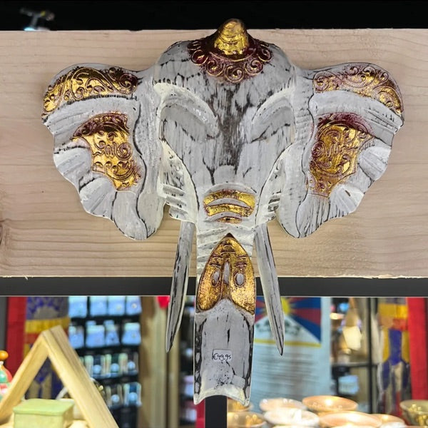 Balinese olifantenkop muurdecoratie wit met gouden details 25 cm