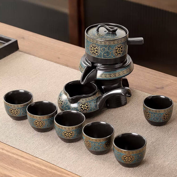 Luxe Kungfu thee set met roterend schenksysteem en gouden details