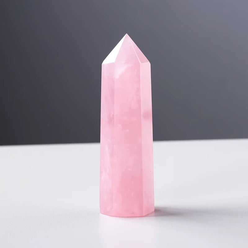 Rozenkwarts edelsteen punt van 6 cm voor liefde, harmonie en emotioneel welzijn